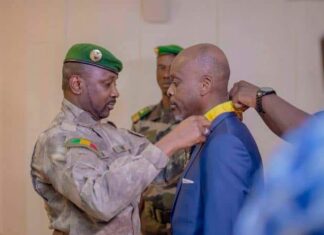 Diplomatie: Robert Dussey élevé au rang de Commandeur de l’Ordre National du Mali